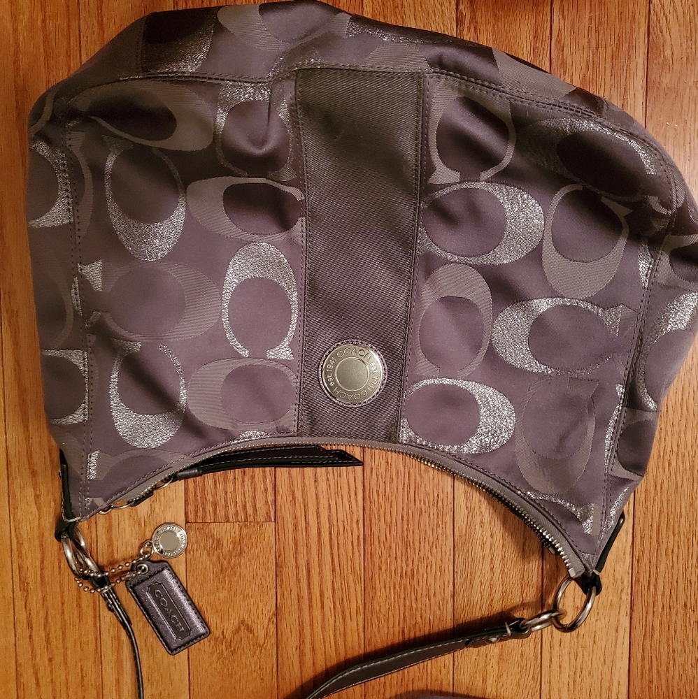 Coach purse silver/gray